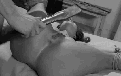 Putitas muy bien usadas (gif)