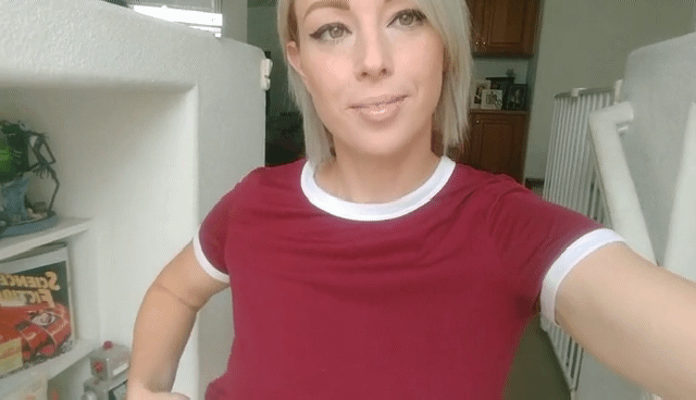 Gifs de hermosas con tetas perfectas #21