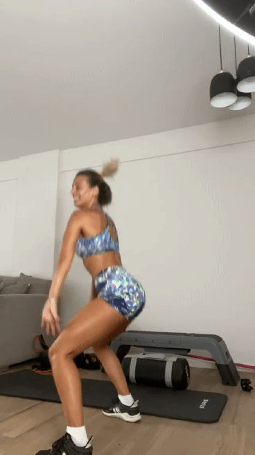 Sol Perez encalzadisima