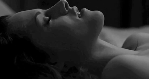 Acumular ganas suele ser un peligro -relato breve, gifs-