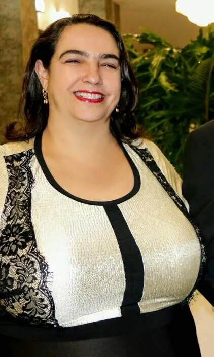 Se hace llamar maria fernanda tetas de vaca