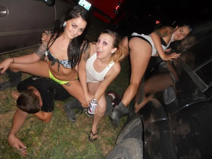 Borrachitas y Fiesteras