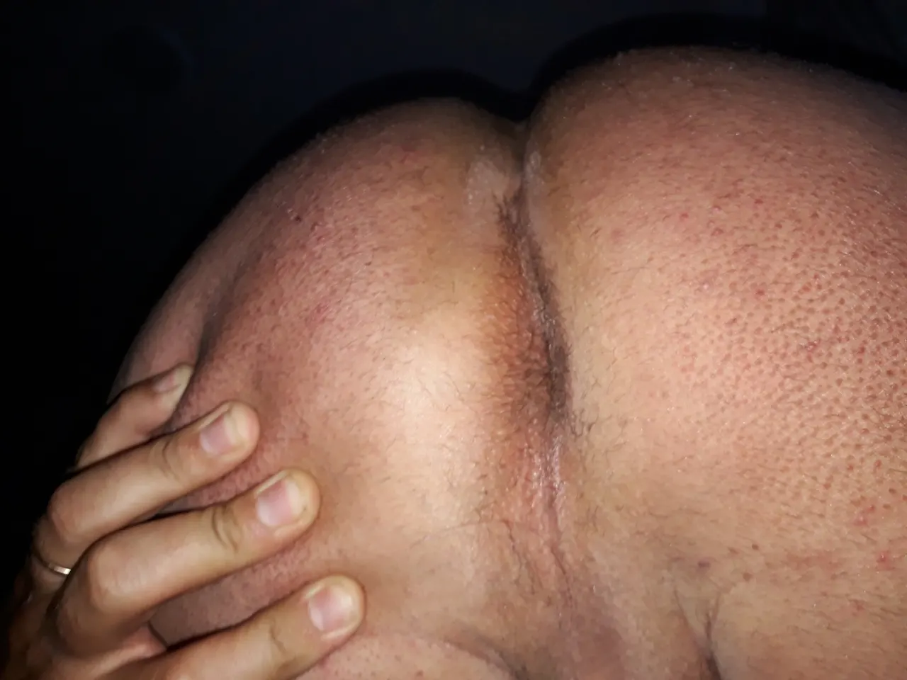 Con la tanga blanca de mi esposa