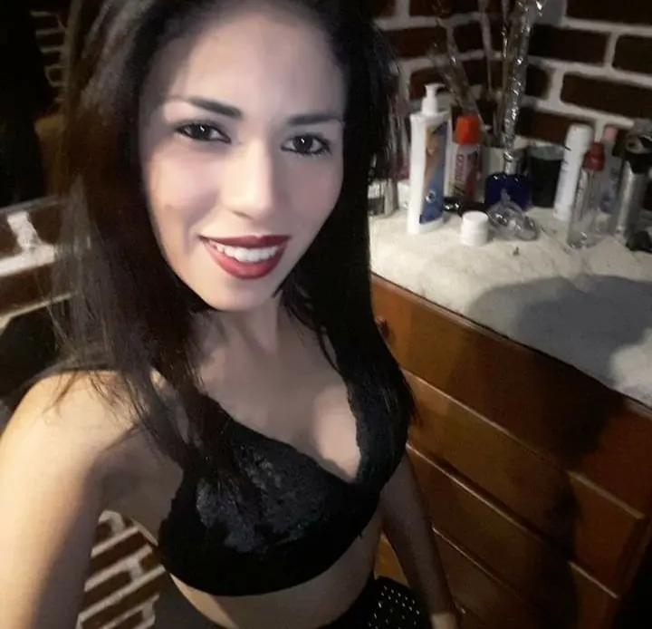 Les presento a gisela una amiga de cordoba capital