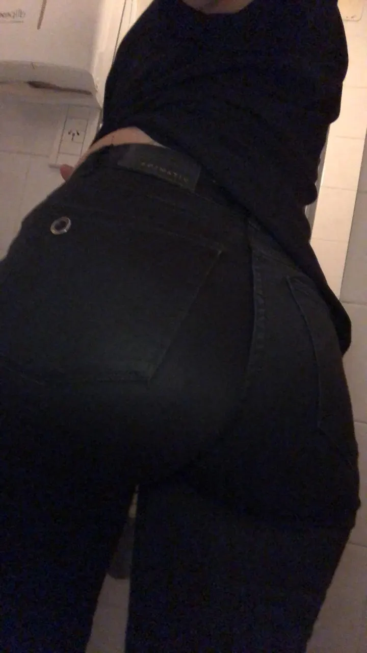 La putita de mi amante y sus fotos