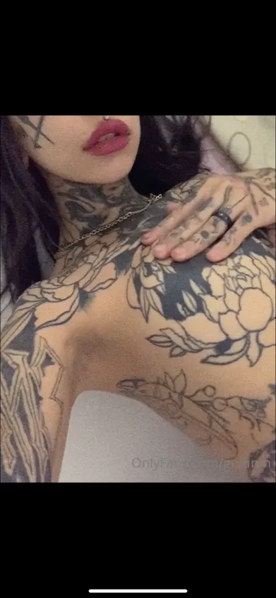 Grshmn una rusa tatuada onlyfans