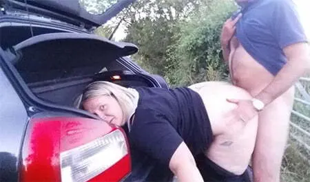 Donde se calienta la rubia...
