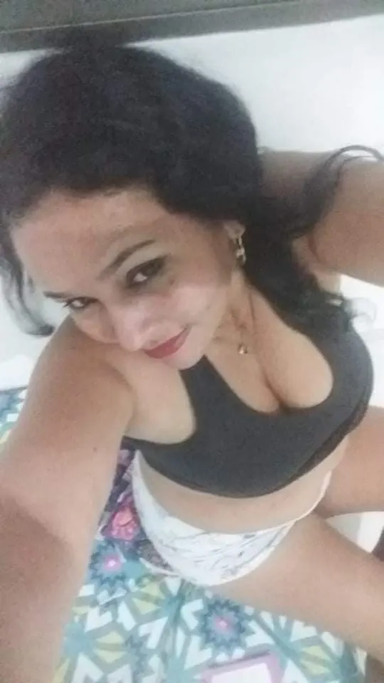 tetas simplemente 3