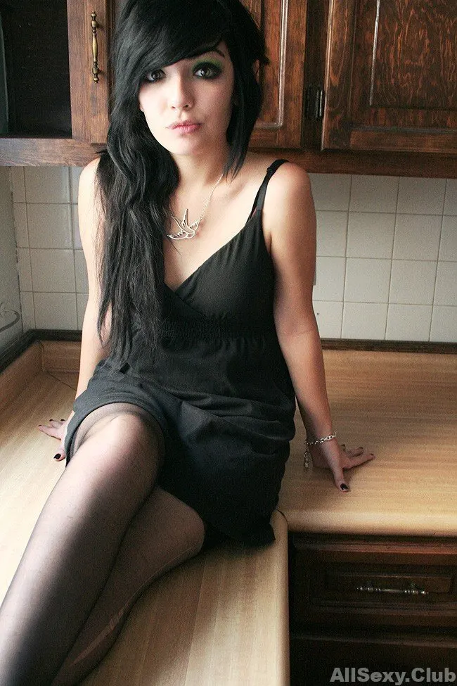 Hermosa Emo en Lencería