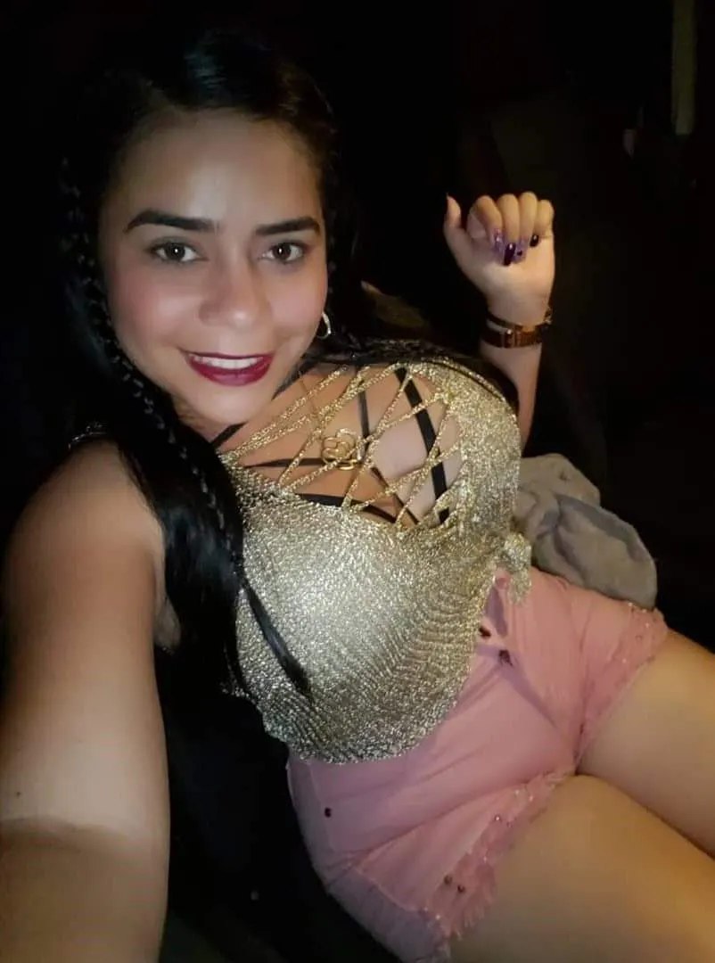 Sabrosa tetona de face (soft)