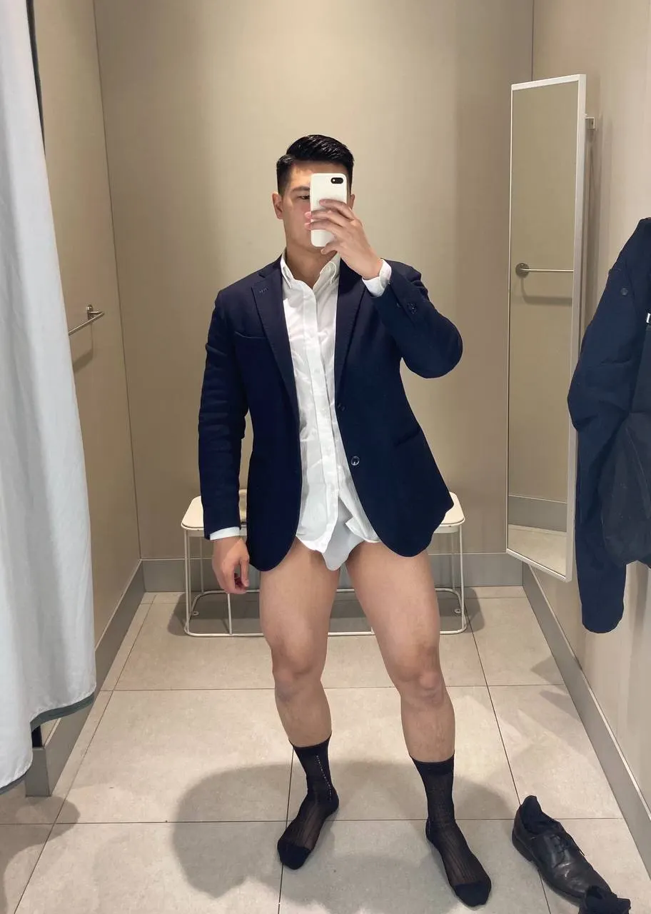 Verga y huevos de machos