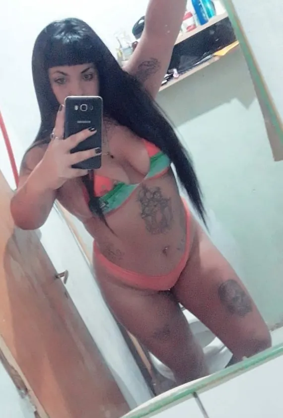 Hermosa morocha