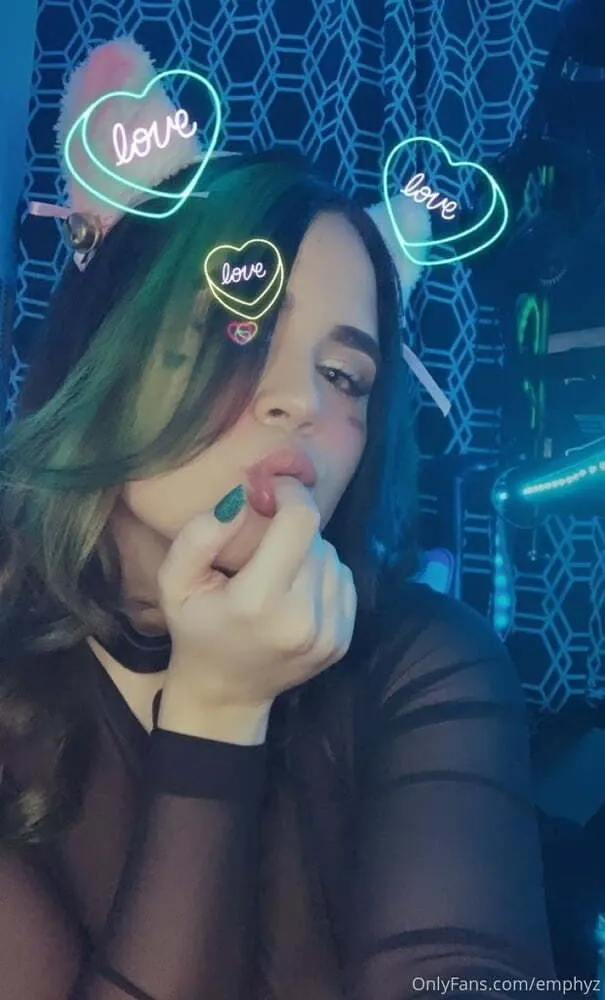 Emphyz OnlyFans