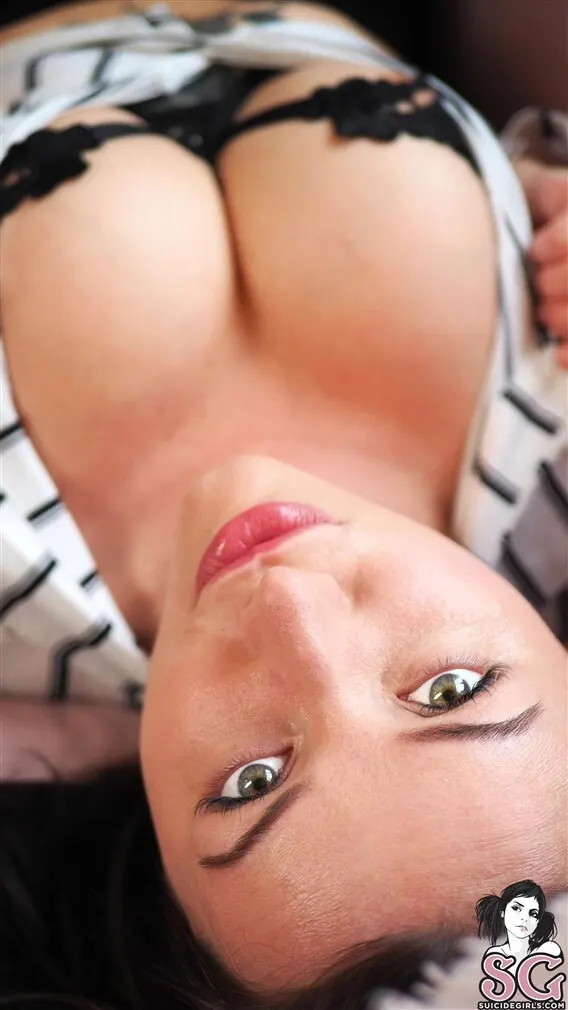 Sophielawless Suicide, Quarantine Daydream