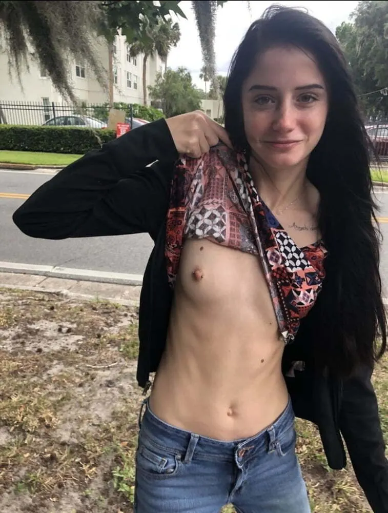 Pendeja de onlyfans hermosa enlechada