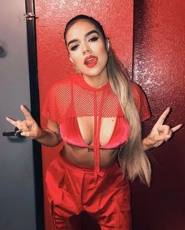 Famosas que nos gustaria ver en un sitio porno