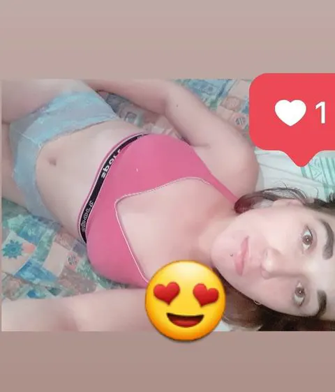 Yessi amiguita putita