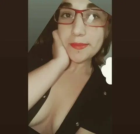 Yessi amiguita putita