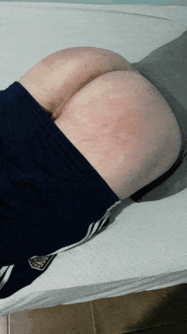 Castigando una putita