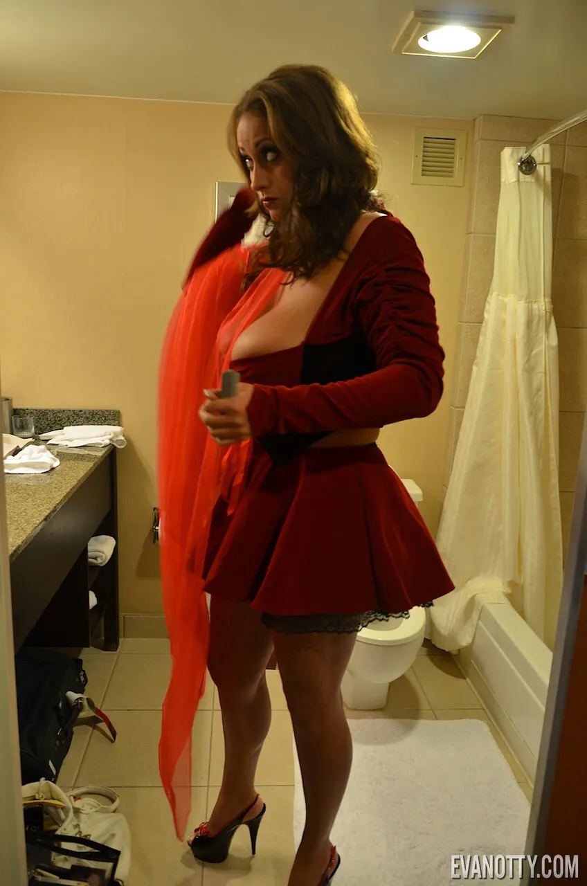 Eva Notty