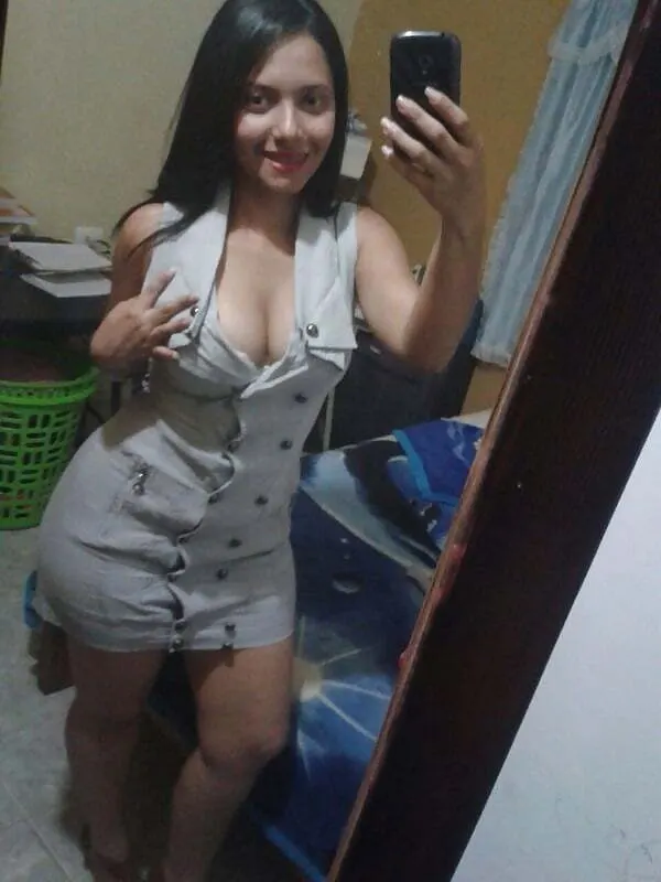 Esto es un sueño..culo, tetas, carita..