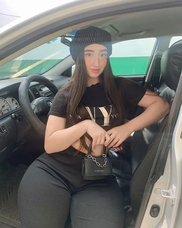 Dalyyluna, seguro pensarás que ese cuerpo es photoshop