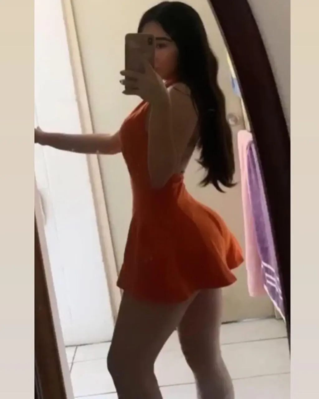 Dalyyluna, seguro pensarás que ese cuerpo es photoshop