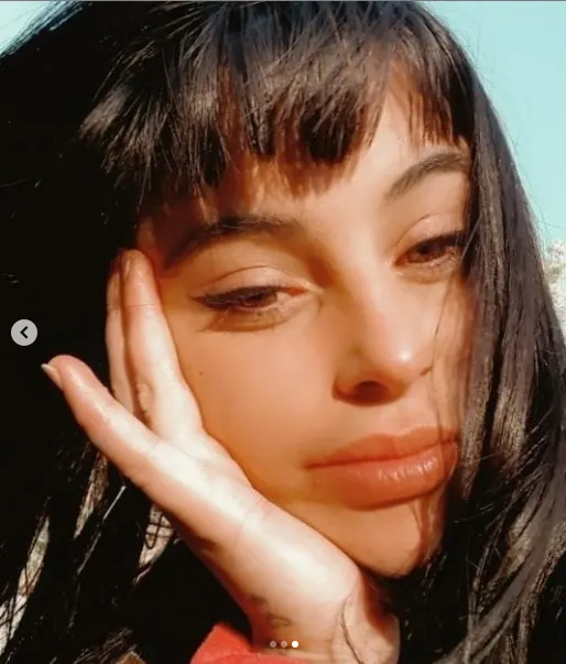 Uruguaya con tremendas tetas y culo