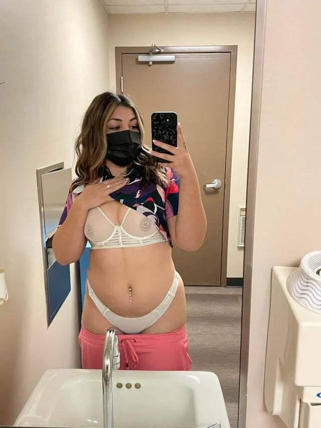 Sexy Chubby enfermera lolaj_1