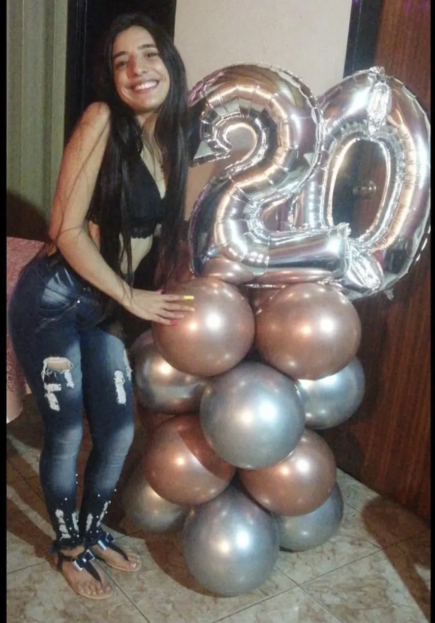 Carita de inocente pero bien putita caliente