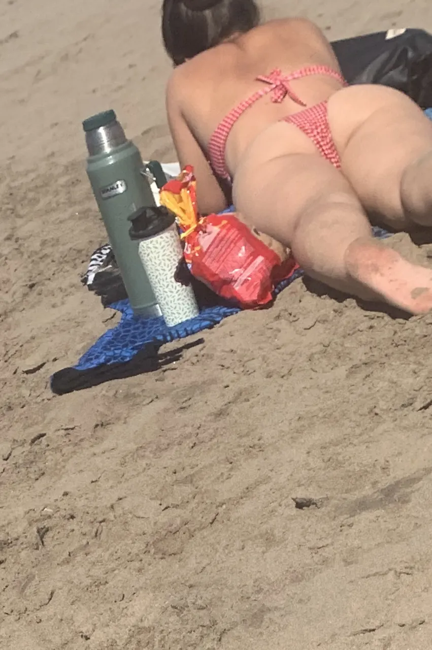 A pedido de los muchachos, va el 4to de la playa de pinamar