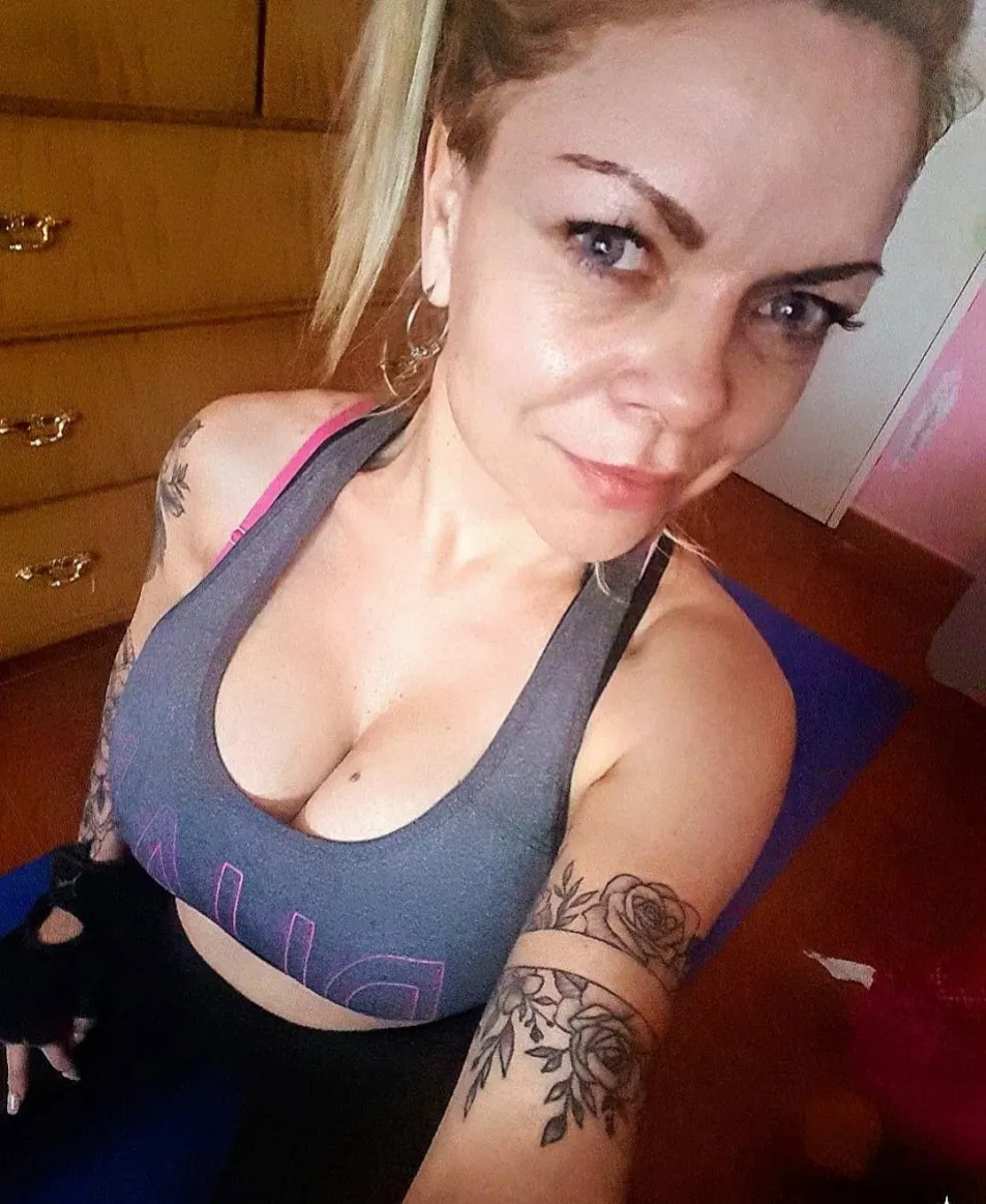 Terrible milf rubia