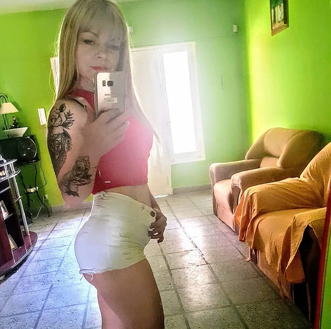 Terrible milf rubia