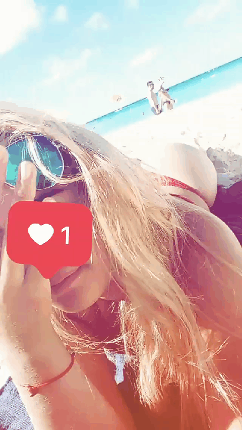 Puta hermosa de México con ganas de leche y de coger🍑