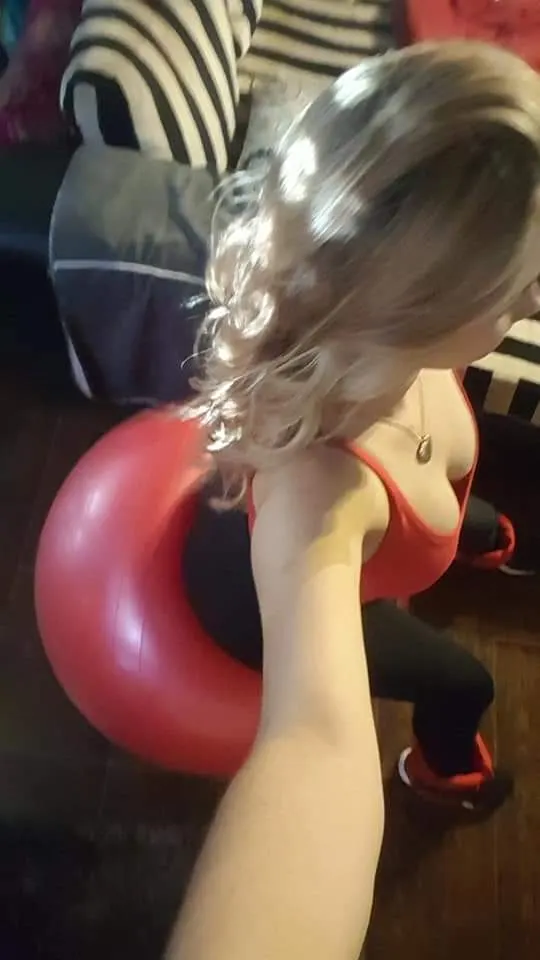 Puta hermosa de México con ganas de leche y de coger🍑