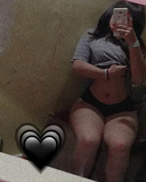 Esta culoncita de ig me re calienta😍😍