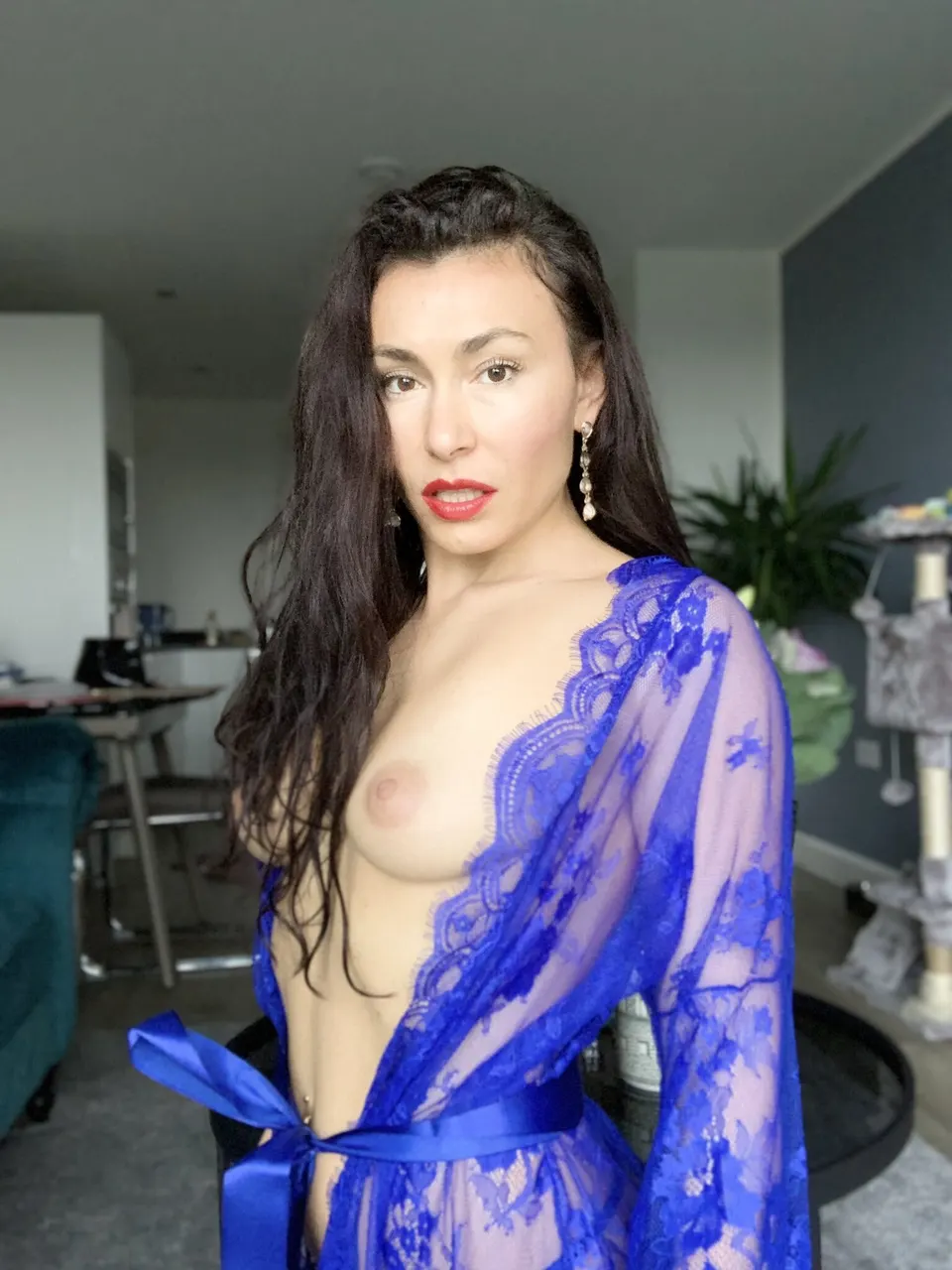 Una milf cachonda