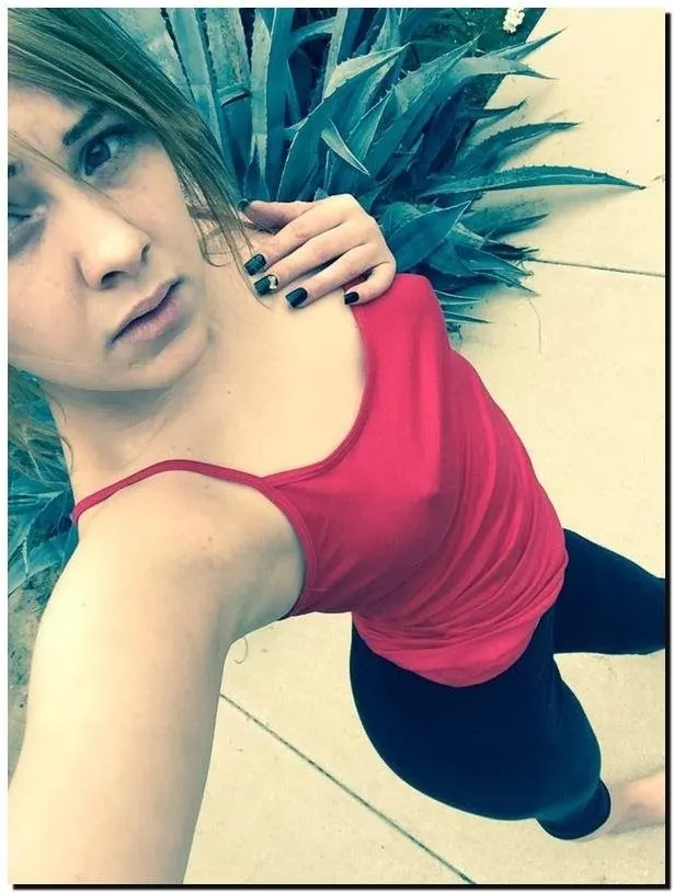 Mi prima cachonda de 19