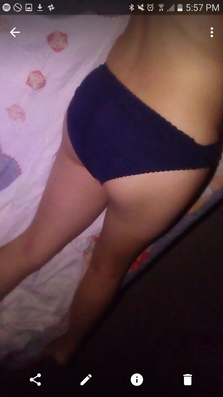 Mi vecina de 19