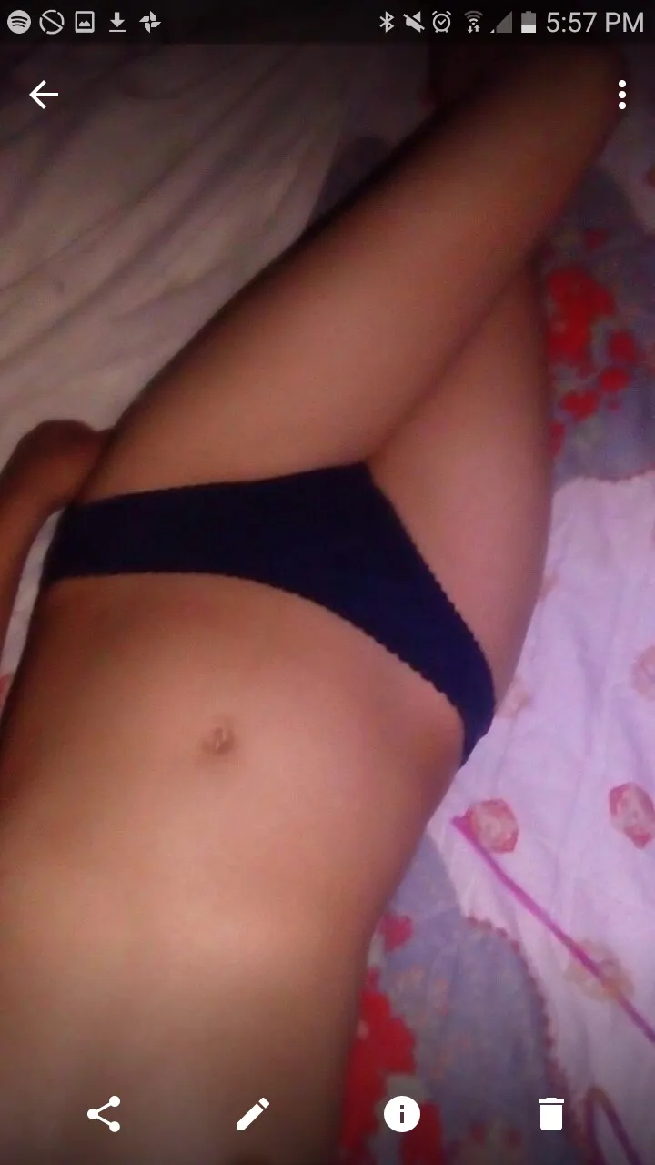 Mi vecina de 19