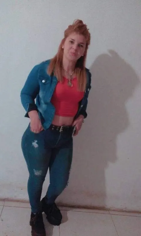 Sara Una Típica Mujer Del Conurbano...Terrible Argenta Soft
