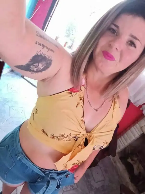 Sara Una Típica Mujer Del Conurbano...Terrible Argenta Soft
