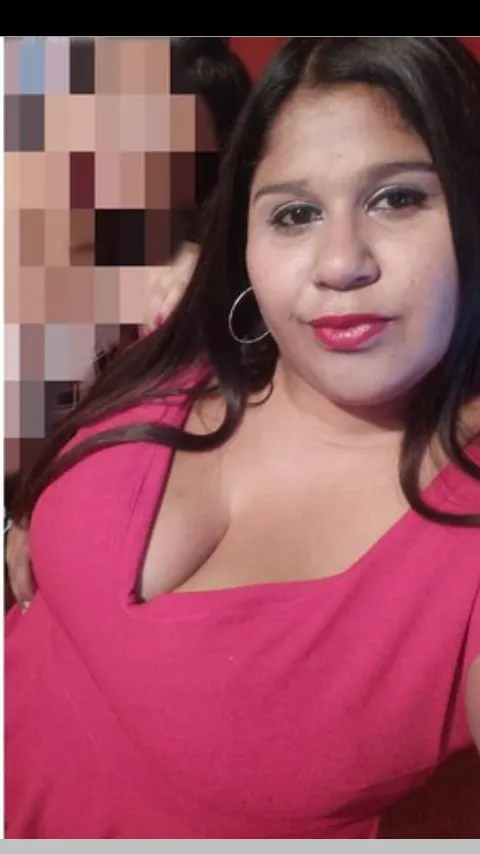 Rosarina gordita y Tetona