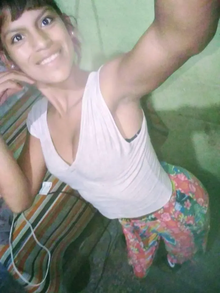 Mica Terrible Argenta.. Si Te Gustan Las Rochas Entra..Soft