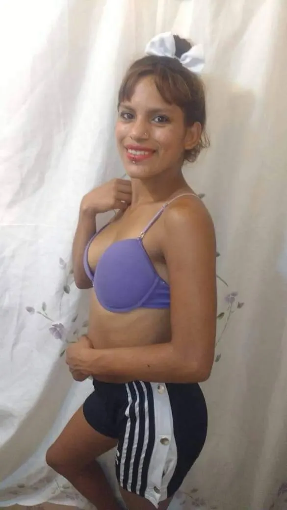Mica Terrible Argenta.. Si Te Gustan Las Rochas Entra..Soft