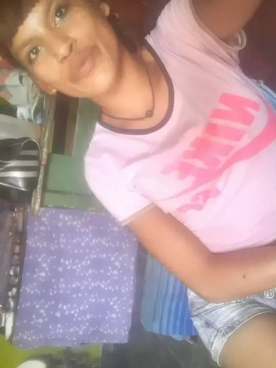 Mica Terrible Argenta.. Si Te Gustan Las Rochas Entra..Soft