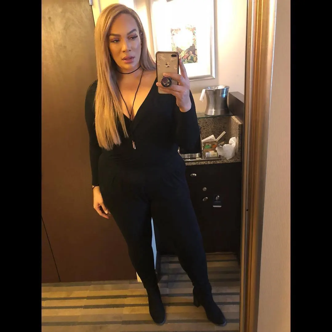 WWsEx: Nia Jax gordiputibuena
