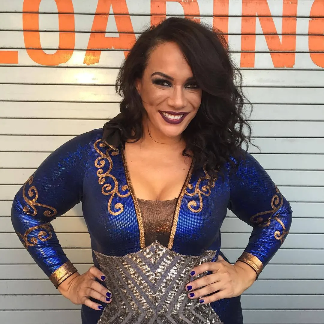 WWsEx: Nia Jax gordiputibuena