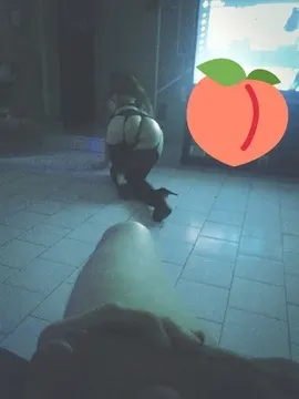 Mi esposa para ustedes.