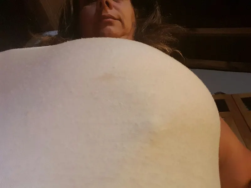 Madura muy Puta, Altas Tetas! Data?